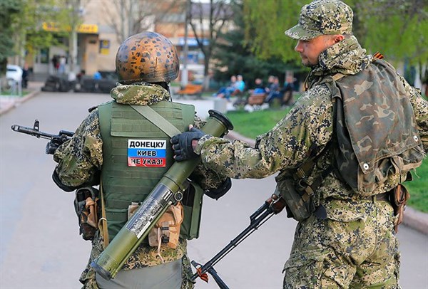 Кому выгодна война и что будет с Донбассом: громоотвод для Киева или Новая Чечня? 