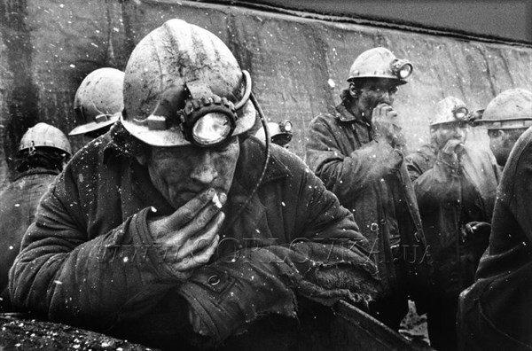 Надейся и жди: горловским шахтерам в очередной раз пообещали расплатиться с долгами