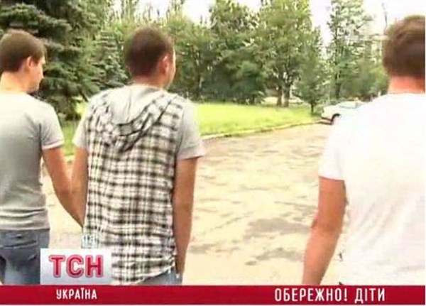 Осторожно, дети: на телеканале 1+1 показали историю малолетних автоугонщиков из Горловки. Они  пять лет жили под угрозой тюремного заключения (ВИДЕО)