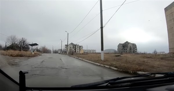 Горловка и 88 квартал: вот состояние дороги после недавнего ремонта (ВИДЕО)