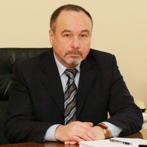 Из-за коронавируса умер Владимир Оленев. Он дважды был первым заместителем мэра Горловки 
