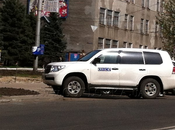 В Горловке «засветился» автомобиль миссии ОБСЕ (ФОТОФАКТ)