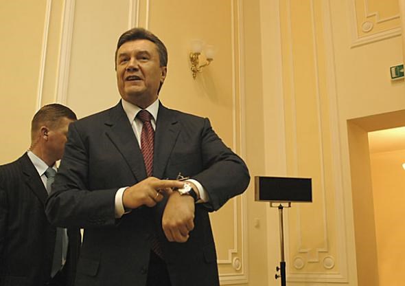 Виктор Янукович согласен уйти досрочно: Украину ожидают выборы президента. «До декабря Янукович уничтожит нас и оппозицию», - говорят активисты Евромайдана 