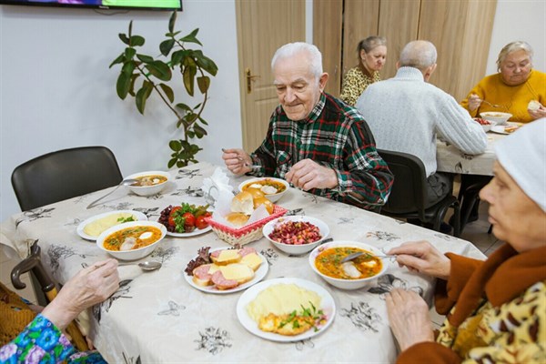 Дом престарелых в Днепре: созданы все условия для полноценного пребывания пожилых людей
