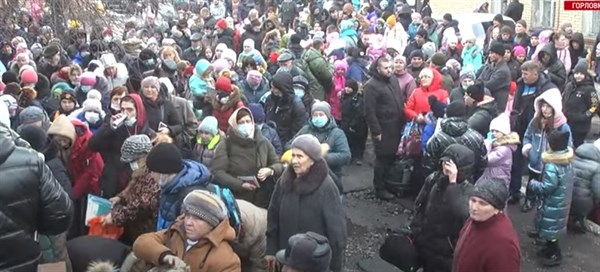 «Нервы сдали»: горловчане рассказали, почему решились на эвакуацию в Ростовскую область 