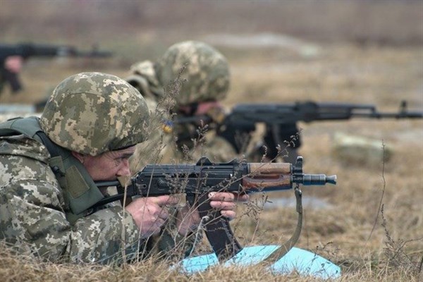 Украинские военные вблизи Горловки заняли ряд высот в серой зоне. Для полного взятия города нужно три дня - Павел Жебривский 