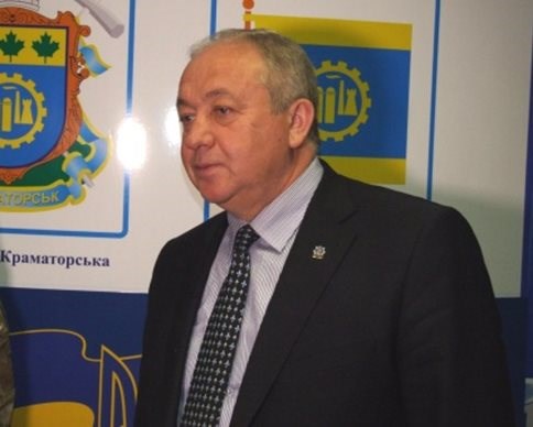 Губернатор Донецкой области утверждает, что удалось перекрыть потоки вывоза контрабандного угля