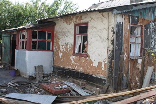 Обстрелы Горловки 15 июля: ранена женщина, частично без газа остался пос. Гагарина, повреждены линии электропередач
