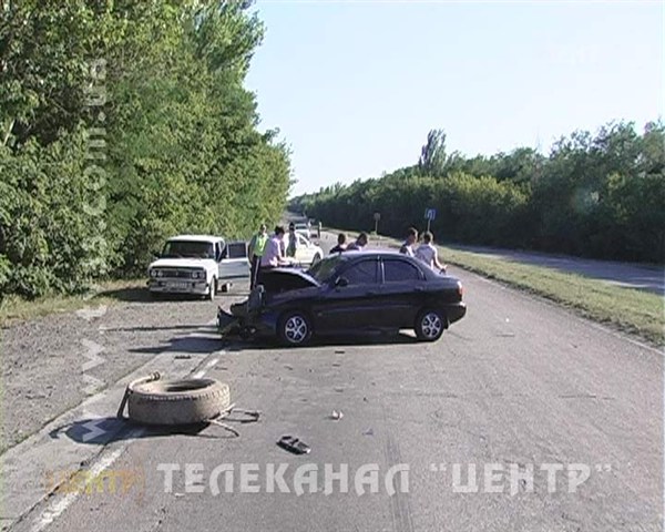 На трассе Горловка-Донецк «Ланос» не выдержал проверку на прочность  