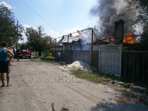 За два дня Горловка потеряла двух мирных жителей, 13 человек получили ранения. Многие горожане не покидают своих укрытий 