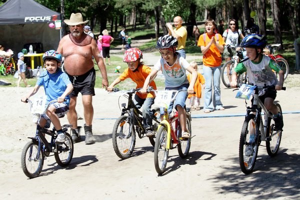 В Горловке пройдет большая гонка для маленьких велосипедистов