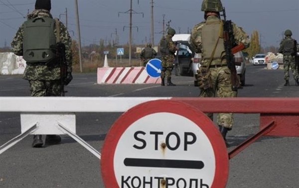 Из Горловки выехать через КППВ "Зайцево" нельзя: он закрыт из-за снайперских обстрелов 