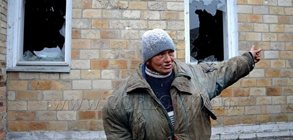 В части пос. Зайцево, подконтрольной незаконной "ДНР", повреждены 10 домов и нет света   