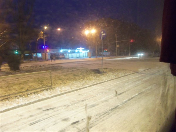 Горловка в снегу: в город пришла настоящая зима (ФОТОФАКТ)